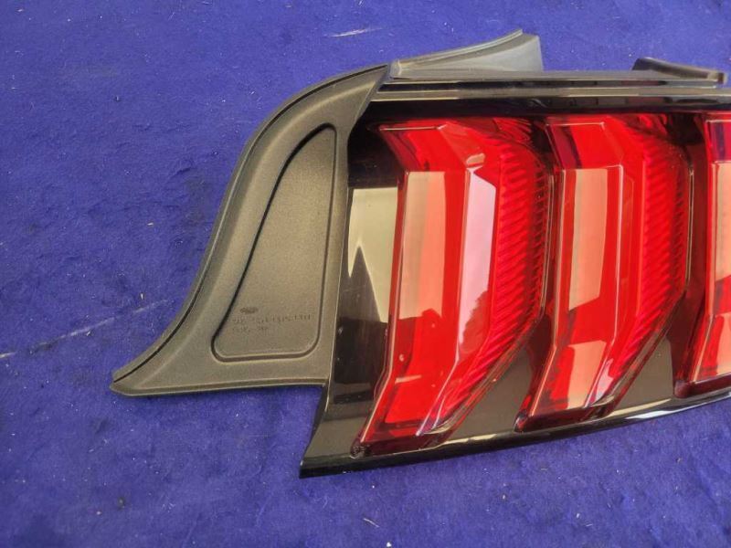 2018-2023 Ford Mustang GT S550 Passenger Right Taillight Lamp Brake Lens 2214 - The Parts Farm