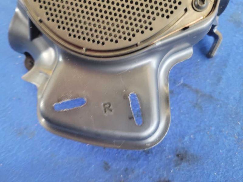 2005-2009 Ford Mustang GT 4.6L Saleen Convertible Driver Door Speaker Audio 2453 - The Parts Farm