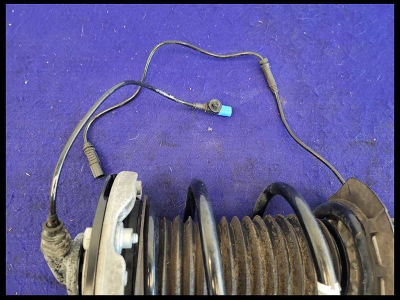 2015-2020 BMW M4 3.0L F82 F83 Passenger Front Strut Electronic Damping Spring - The Parts Farm