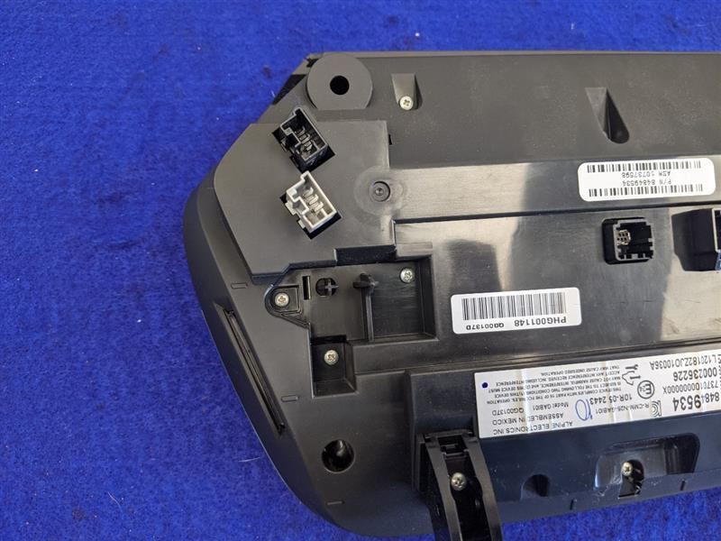 2018-2020 Chevrolet ZL1 Camaro Audio Radio Control Panel Display Stereo - The Parts Farm