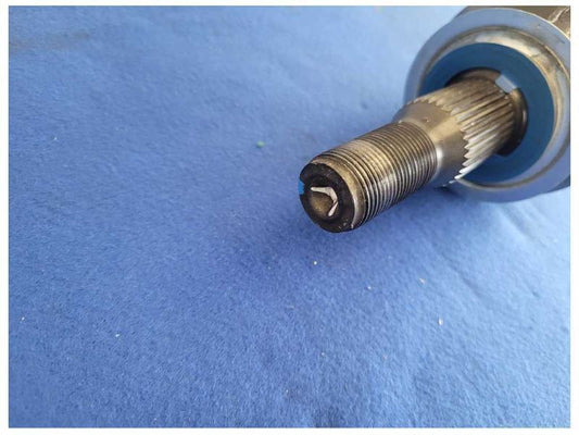 2017-2020 Chevrolet Camaro SS 6.2L Passenger Rear Axle Shaft Half C124