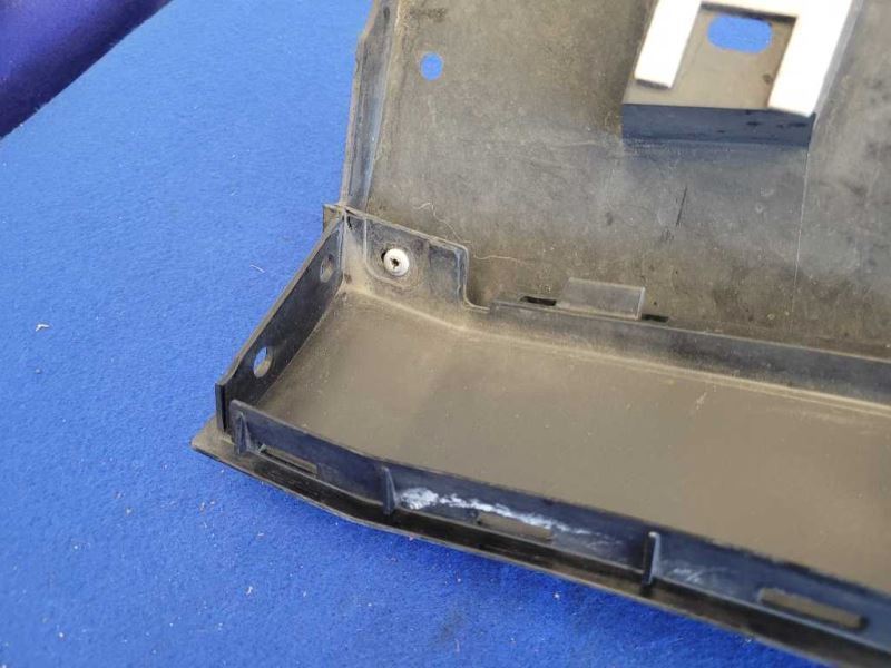 2015-2023 Ford Mustang GT S550 Driver Lower Rocker Molding Panel Paint G1 2447 - The Parts Farm