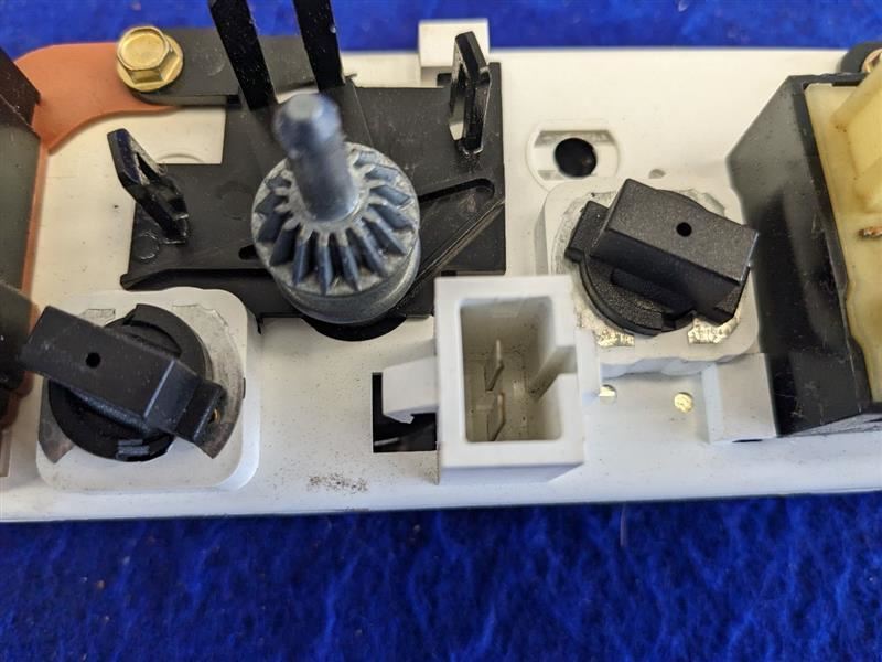 2003-2004 Ford Mustang Cobra SVT DOHC HVAC Temperature Temp Control AC Cool 2313 - The Parts Farm