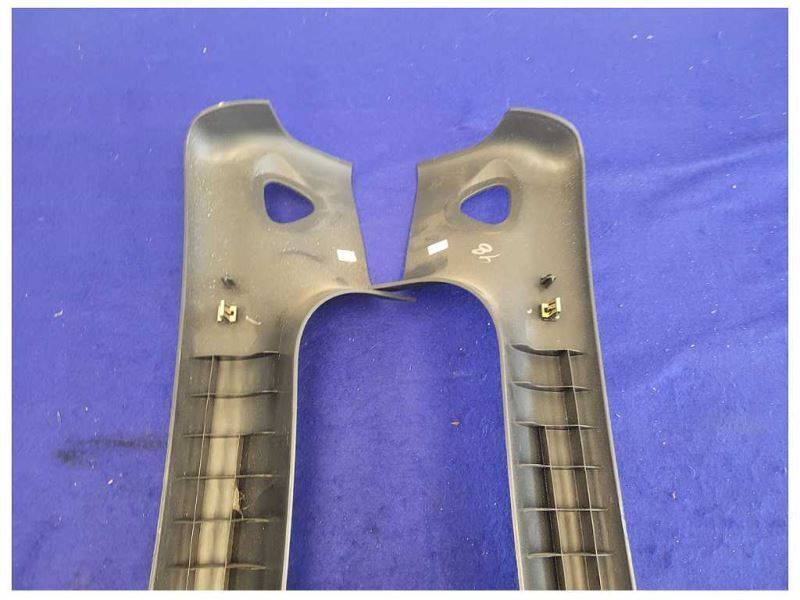 2003-2006 Chevrolet SSR Pickup Truck Pair A Pillar Trim Cover Panel Front 2426 - The Parts Farm