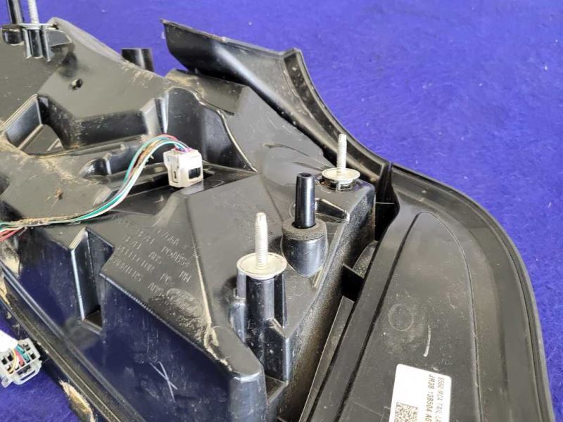 2018-2023 Ford Mustang GT S550 Passenger Right Tail Light Lamp Brake Lens OEM - The Parts Farm