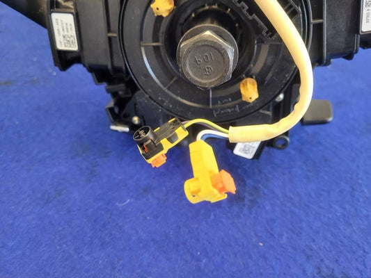 2015-2017 Ford Mustang GT S550 Front Steering Column Driver Turn Signal 2841
