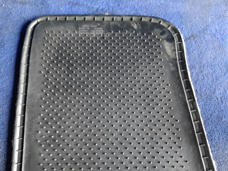 2010-2015 CAMARO SS LT ZLE RS FRONT CARPET FLOOR MAT DRIVER PASSENGER OEM - The Parts Farm