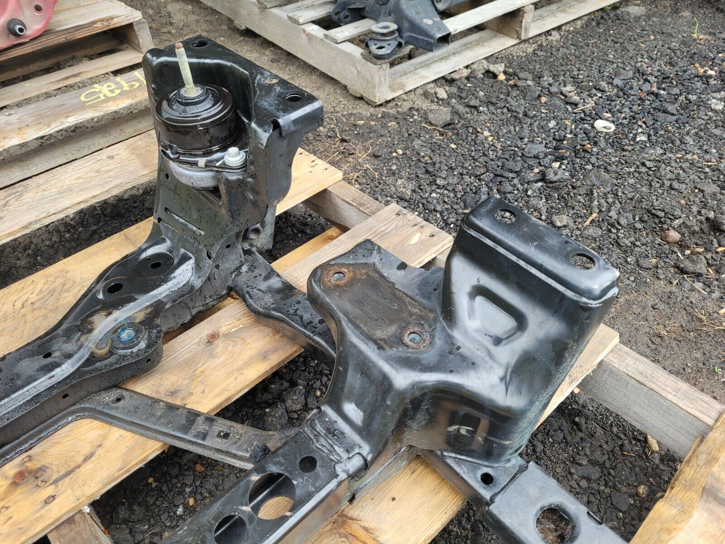 2015-2017 Ford Mustang GT S550 Front Engine K Member Frame Cradle Support 5.0 - The Parts Farm