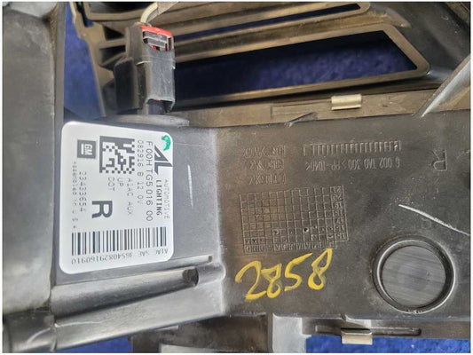 20162018 Chevrolet Camaro SS Passenger Corner Light Daytime Running Lamp 2858