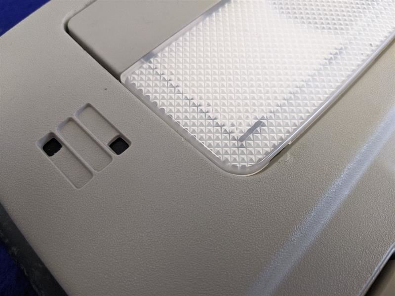 2010-2015 Chevrolet Camaro SS Coupe Roof Console With Sunroof Overhead Buttons - The Parts Farm