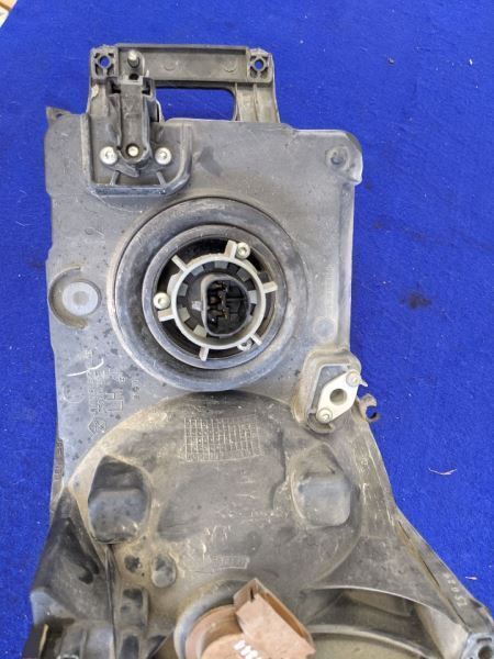 2004-2005 Dodge Ram Viper SRT-10 8.3L 1500 Driver Left Headlight Front Lamp Lens - The Parts Farm