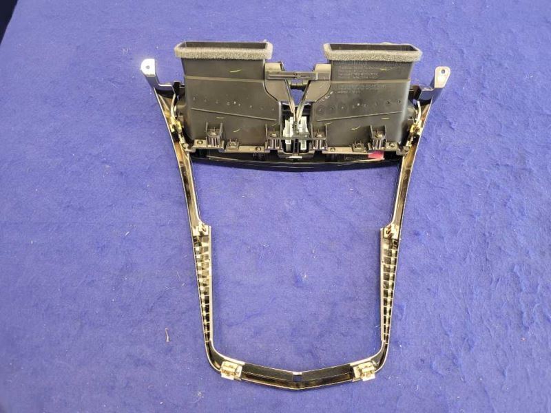 2016-2019 Cadillac CTS-V 6.2L LT4 Sedan Bezel Radio Vent Trim Controls 2315 - The Parts Farm