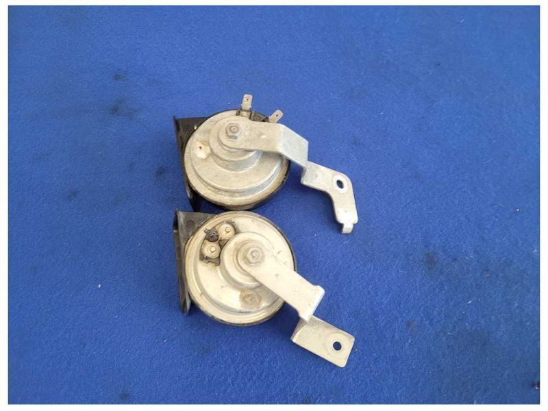 2008-2009 Pontiac G8 Sedan 6.0L V8 Horn Dual Emergency Noise 2529 - The Parts Farm