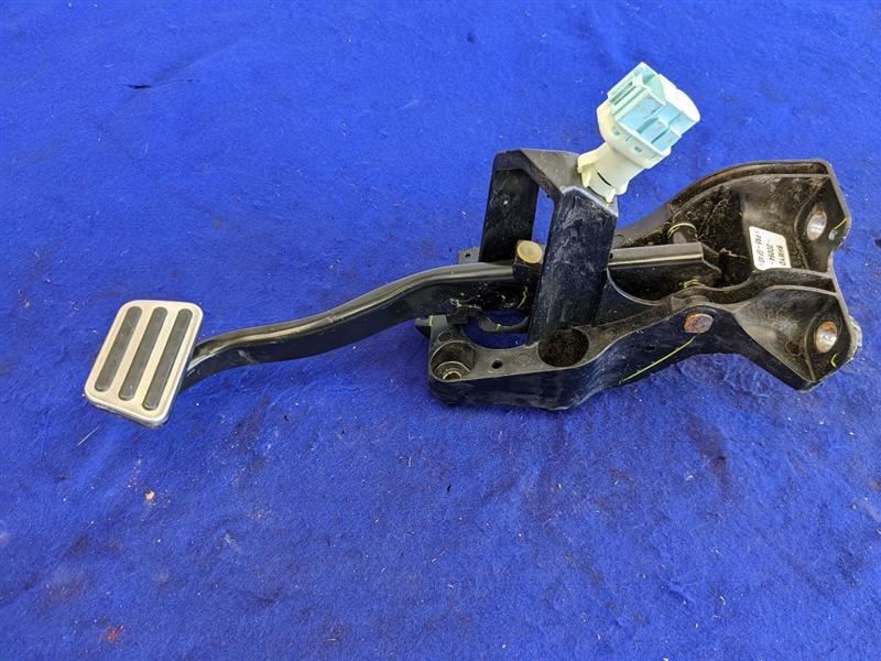 2020-2022 Ford Mustang Shelby GT500 Automatic Brake Pedal Cage Box Assembly - The Parts Farm