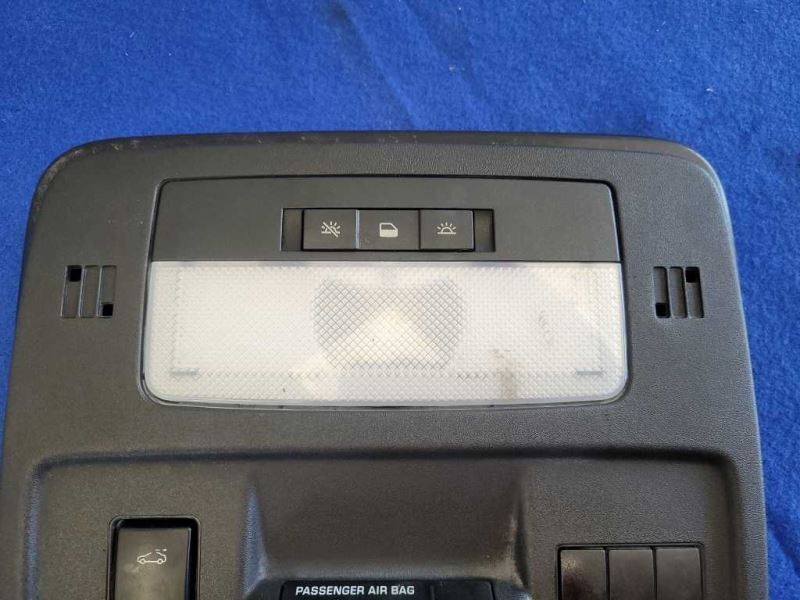 2010-2015 Chevrolet Camaro SS Top Console Upper With Light Sunroof Light 2441 - The Parts Farm