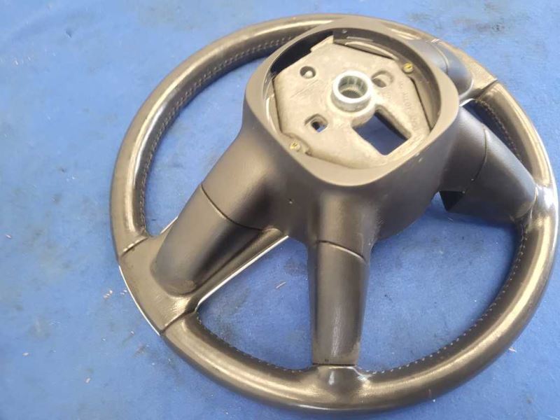 2004-2006 Chevrolet SSR Pickup Truck Steering Wheel Front Driver 2432 - The Parts Farm