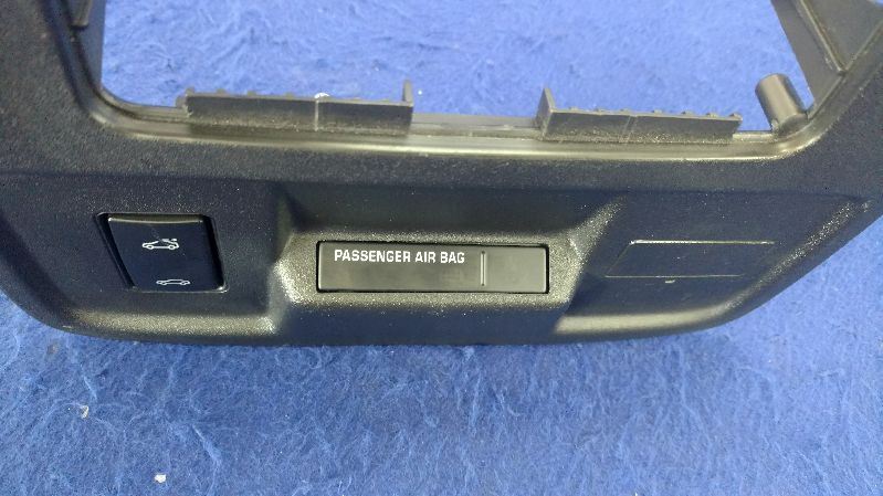 2014 2015 Chevy Camaro Front Center Roof Console Sunroof Garage Door Toggles NTO - The Parts Farm