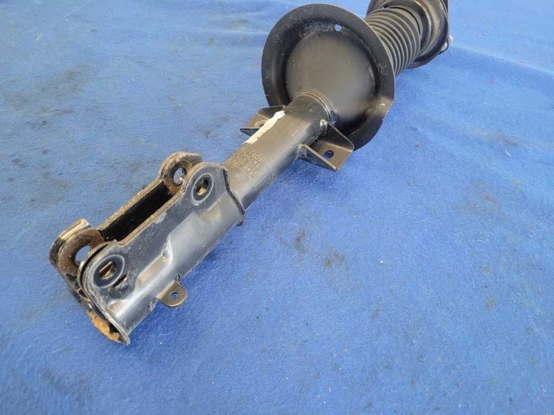 2011-2014 Ford Mustang GT 5.0L Front Strut Driver Passenger Suspension 2440 - The Parts Farm