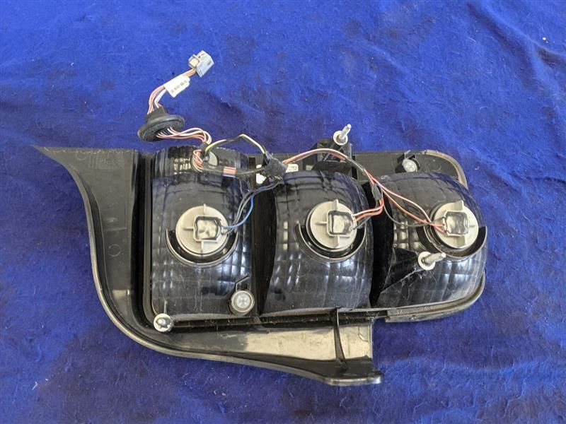 2005-2009 Ford Mustang GT GT500 Driver Left LH Taillight Lamp Brake Lens - The Parts Farm