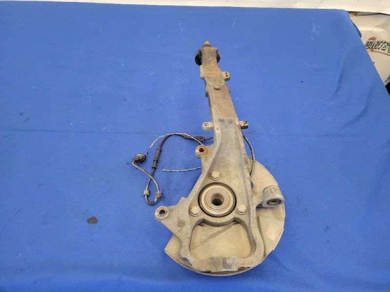 2003-2006 Chevrolet SSR Pickup Truck Passenger Front Spindle Knuckle 2432 - The Parts Farm
