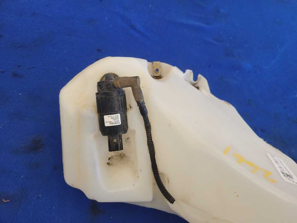 47643589