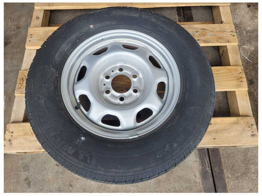 2015-2020 Ford F150 Pickup Truck Wheel 17x7.5 Steel 8 Holes Painted Spare 2358 - The Parts Farm