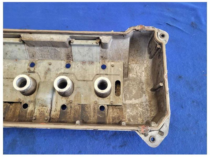 2003-2004 Ford Mustang Cobra SVT DOHC 4.6L Passenger RH Valve Cover Engine - The Parts Farm