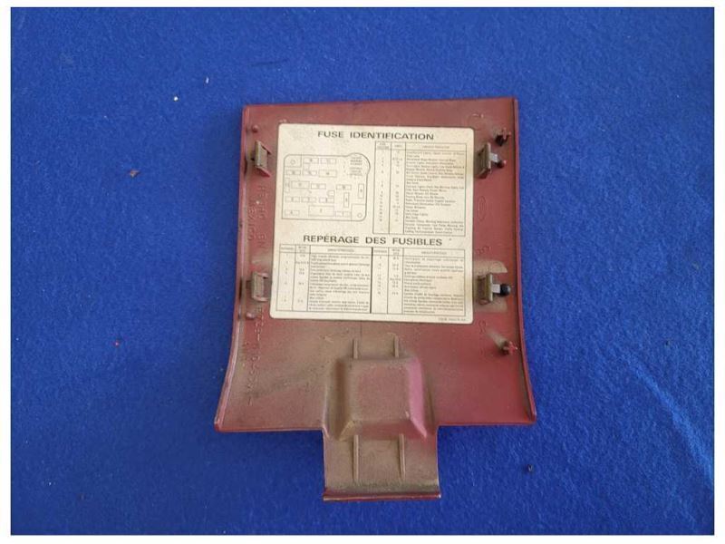 1987-1989 Ford Mustang GT LX 5.0L Fuse Box Cover Trim Red Driver Dash 2298 - The Parts Farm