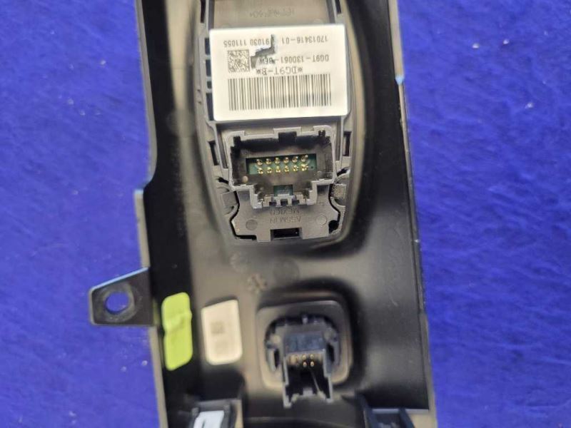 2019-2021 Ford Ranger 2.3L Pickup Truck Headlight Switch Driver Left Dash 2221 - The Parts Farm