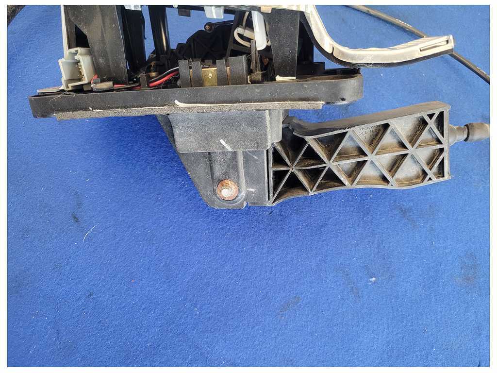 2006 Ford Mustang GT 4.6L Convertible Automatic Shifter Handle Bezel 2542 - The Parts Farm