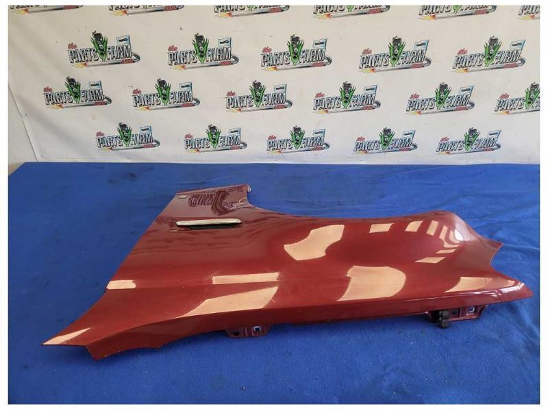 2008-2009 Pontiac G8 Sedan 6.0L V8 Driver Front Fender Paint Maroon 2529 - The Parts Farm
