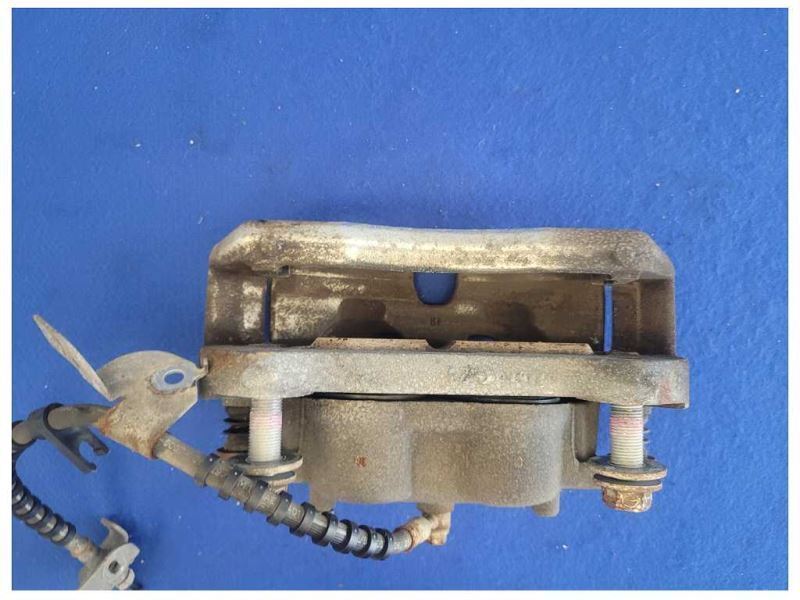 2015-2017 Ford F150 4x4 Pickup Truck Driver Front Brake Caliper Hose Pad 2575 - The Parts Farm