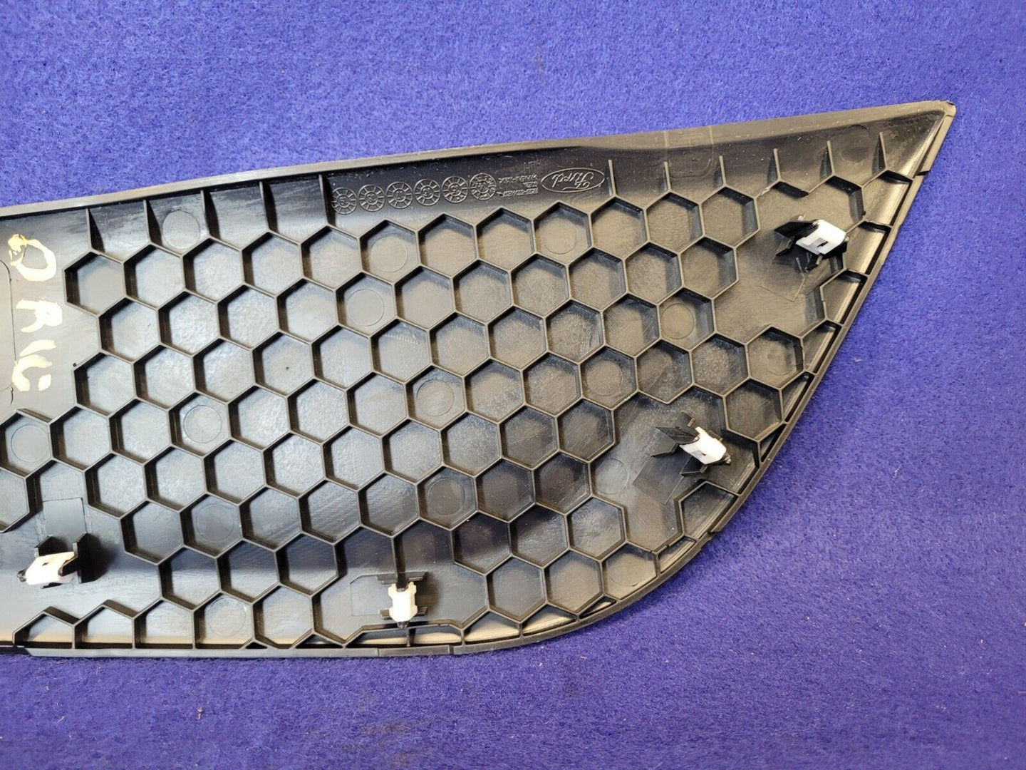 2018-2023 Ford Mustang GT S550 Driver Left LH Center Console Side Cover Trim - The Parts Farm