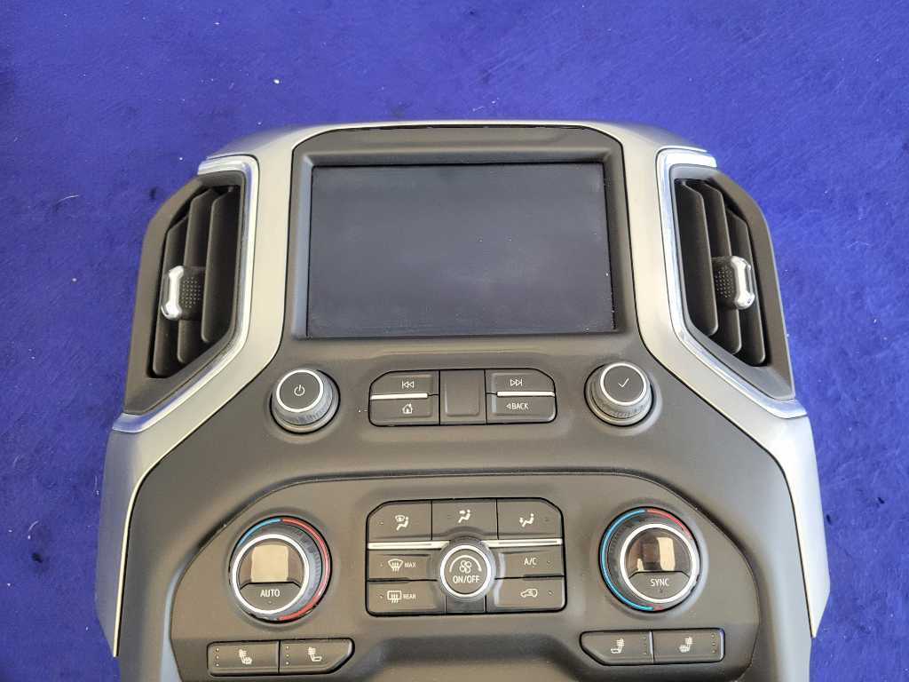 2021 Chevrolet Silverado RST 6.2L Audio Info Screen Radio Receiver Stereo 2099 - The Parts Farm
