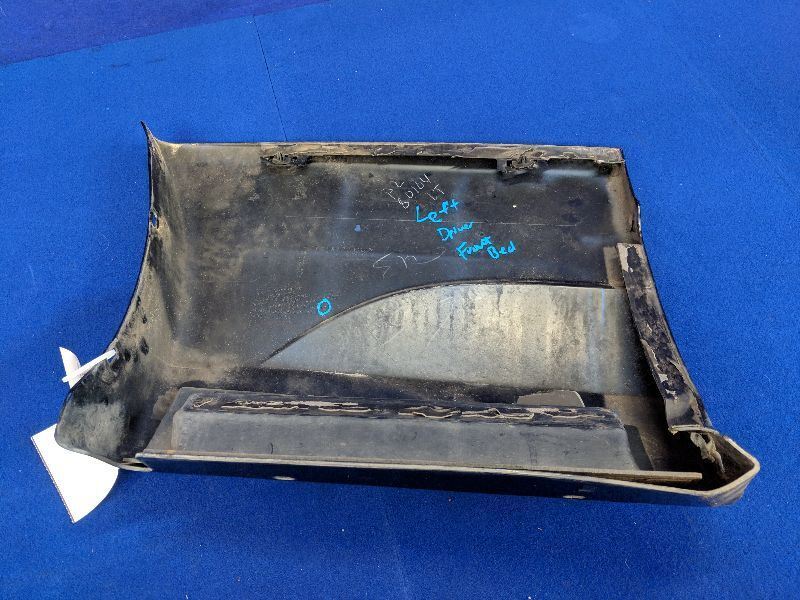 2004 2005 Dodge Ram SRT 10 Regular Cab Truck Driver Front bed Rocker Moulding - The Parts Farm