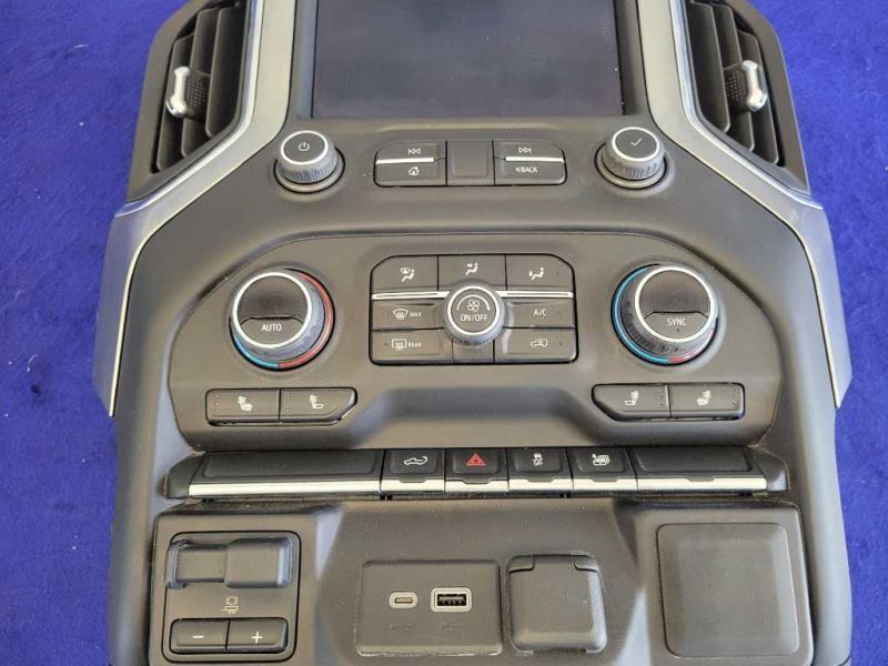 2021 Chevrolet Silverado RST 6.2L Audio Info Screen Radio Receiver Stereo 2099 - The Parts Farm