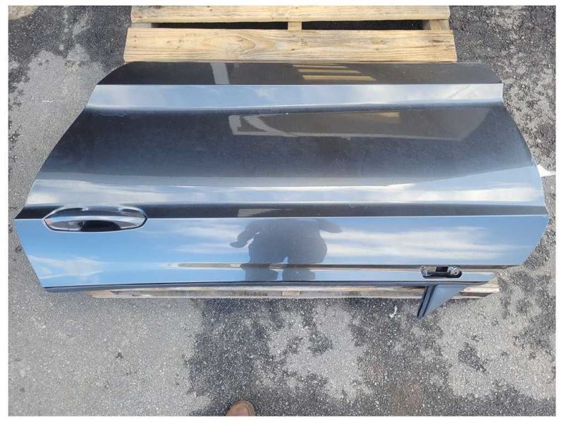 2015-2023 Ford Mustang GT S550 Driver Front Door Convertible Shell Paint J7 2504 - The Parts Farm
