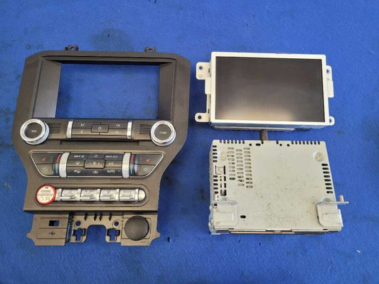 2017 Ford Mustang GT S550 Sync 2 Receiver Non Nav CD Slot Heat Cool Seats 2632 - The Parts Farm