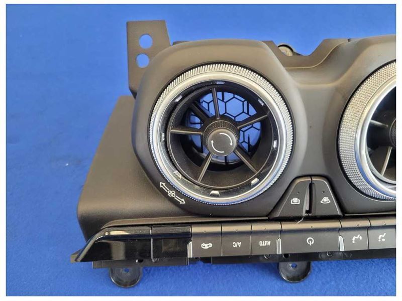 2016-2023 Chevrolet Camaro SS Temperature HVAC AC Controls Switch 2538 - The Parts Farm