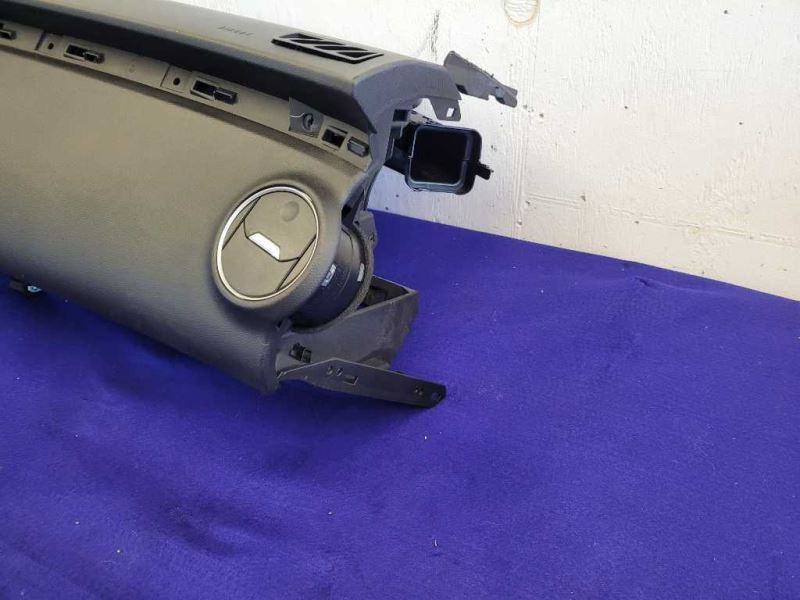 2010-2011 Chevrolet Camaro SS Dash Panel Bose Audio System Head-up Display - The Parts Farm