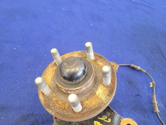 2015-2017 Ford Mustang GT S550 Driver Left Front Spindle Knuckle Hub 2841