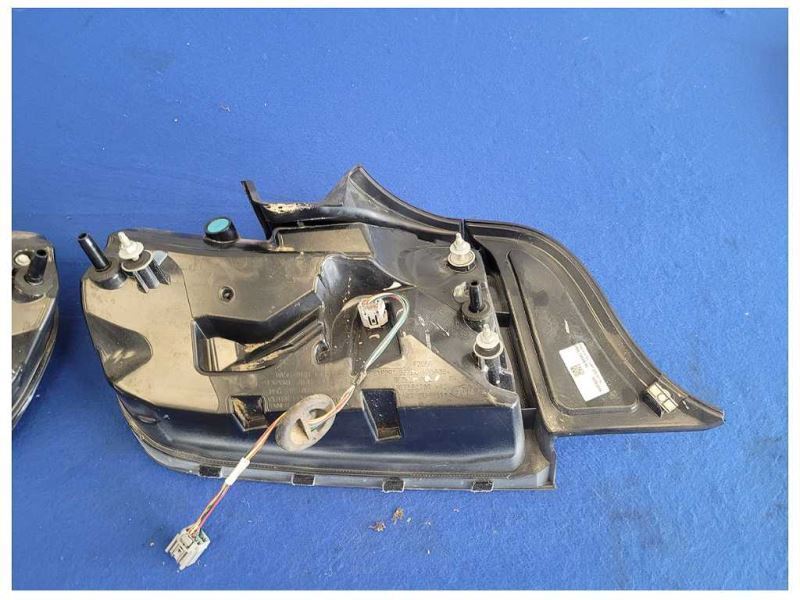 2018-2023 Ford Mustang GT S550 Pair Rear Taillights Lamp Covers Lens 2572 - The Parts Farm