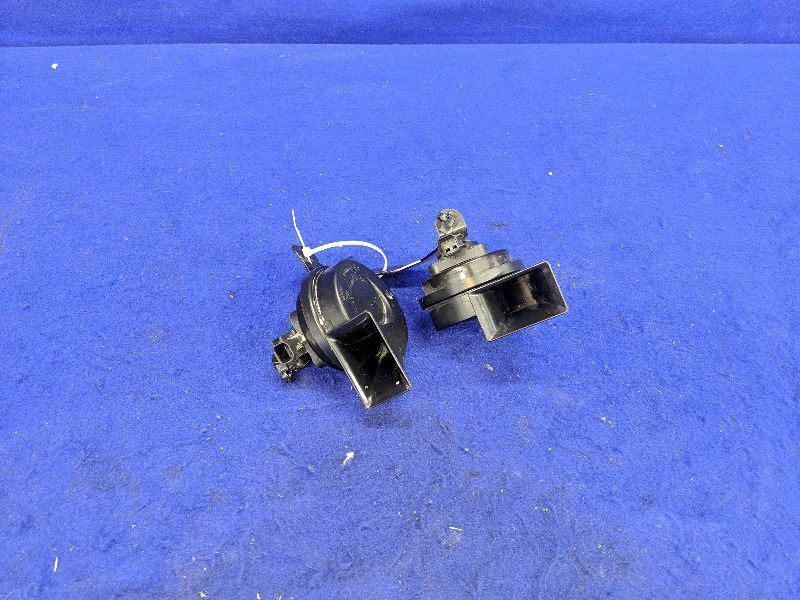 2014-2017 Chevrolet Caprice SS  Sedan Horn Beep Emergency Sound Siren Help - The Parts Farm