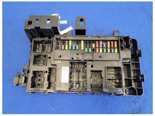 20152017 Ford Mustang GT S550 Fuse Box Engine Control Module Front 2566