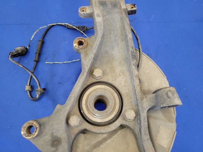 2003-2006 Chevrolet SSR Pickup Truck Passenger Front Spindle Knuckle 2432 - The Parts Farm