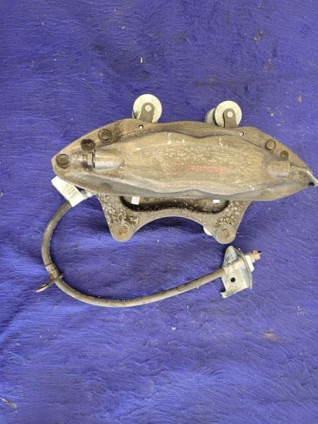 2010-2015 Chevrolet Camaro SS Front Driver Left Brake Caliper Opt L99 Brembo - The Parts Farm
