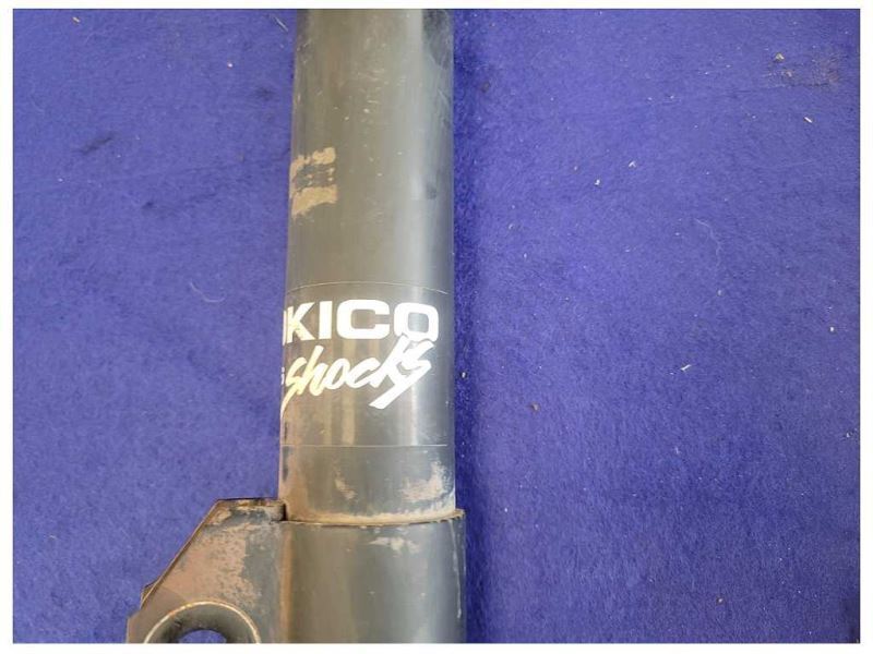 1999-2004 Ford Mustang Mach 1 Cobra GT Coupe Pair Tokico Struts 2364 - The Parts Farm