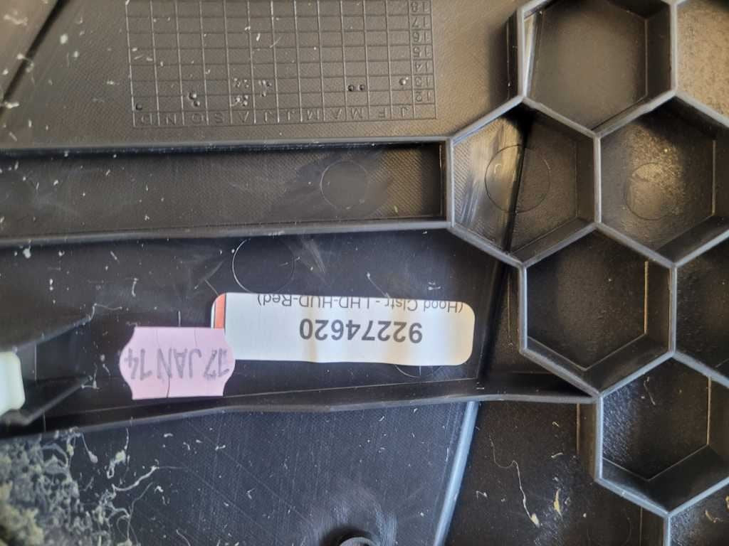 47645176