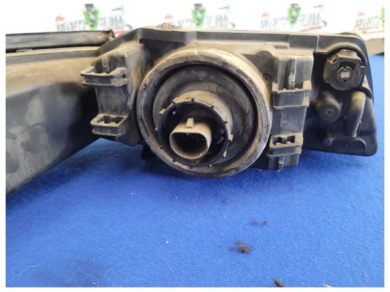 1999-2004 Ford Mustang GT 4.6L Coupe Driver Left Front Headlight Lamp 2556 - The Parts Farm