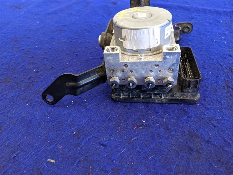 2018-2023 Ford Mustang GT S550 ABS Module Brake Anti-Lock System - The Parts Farm
